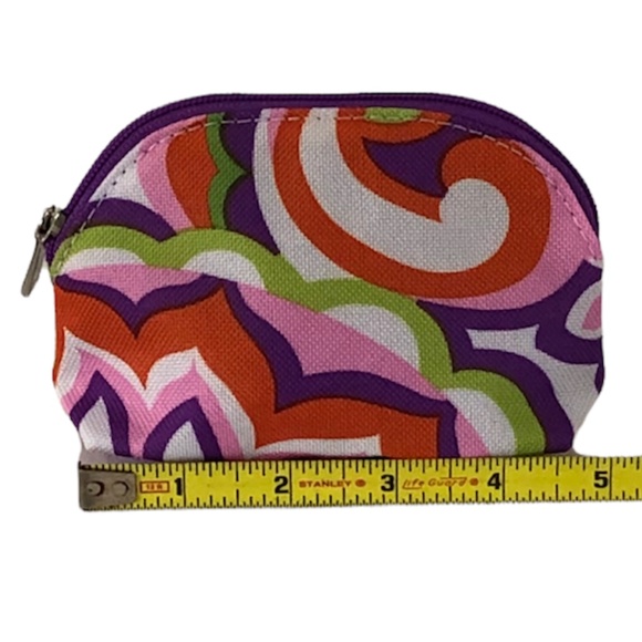 $10 or 2/$15 Clinique Set of 2 Retro Patterned Cosmetic Cases - Picture 5 of 9